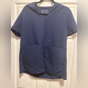 Figs size small shirt